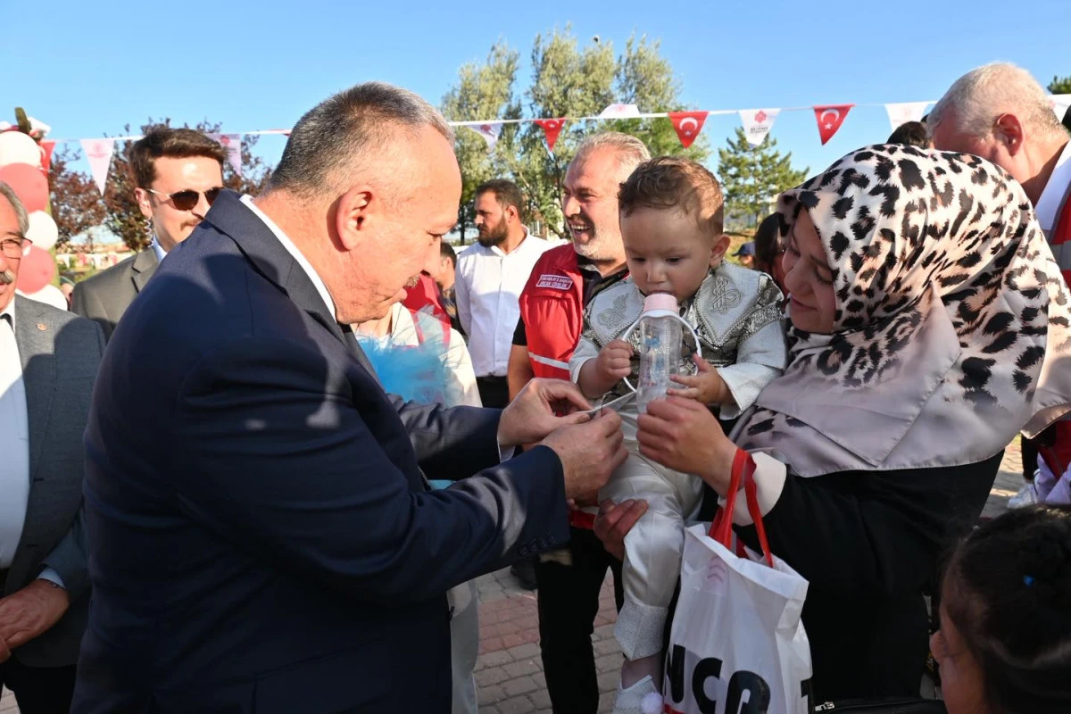 Vali Ali Fidan, Toplu Sünnet Şöleni’ne Katıldı: “Bu Vakfiye, Asırlardır Gönüllere Dokunuyor”