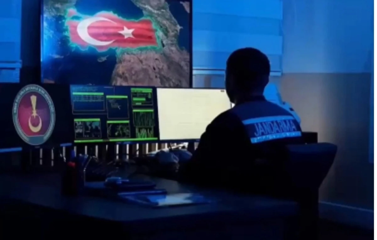 12 İlde Dev Siber Operasyon: 86 G&ouml;zaltı!