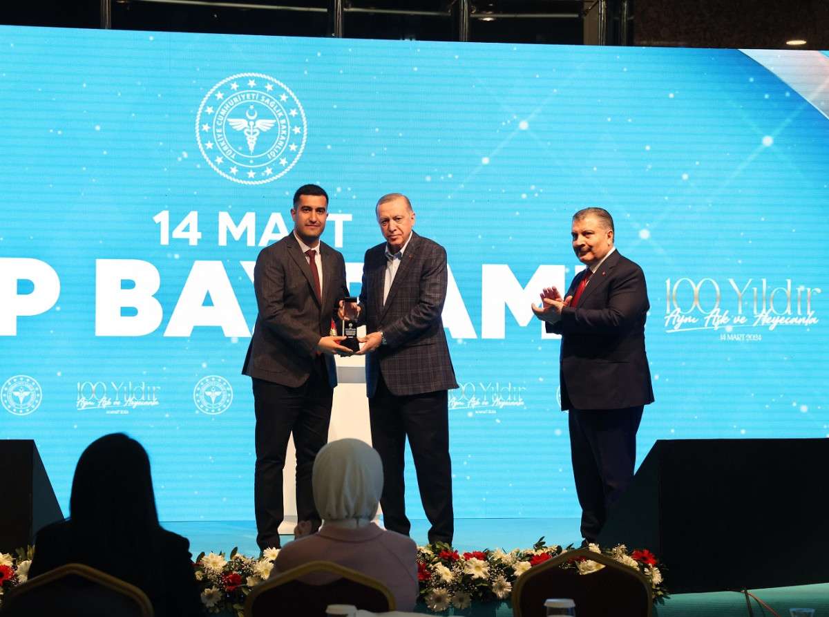 14 Mart Tıp Bayramı Ödülleri Sahiplerini Buldu