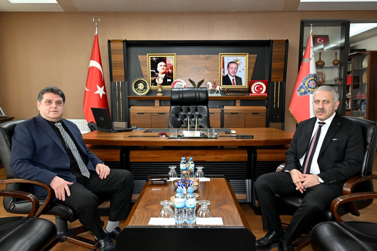 Emniyet M&uuml;d&uuml;rl&uuml;ğ&uuml;&rsquo;nde &Uuml;st D&uuml;zey Ziyaret: Başm&uuml;fettiş Atseven&rsquo;den Karaman&rsquo;a &lsquo;Hayırlı Olsun&rsquo;