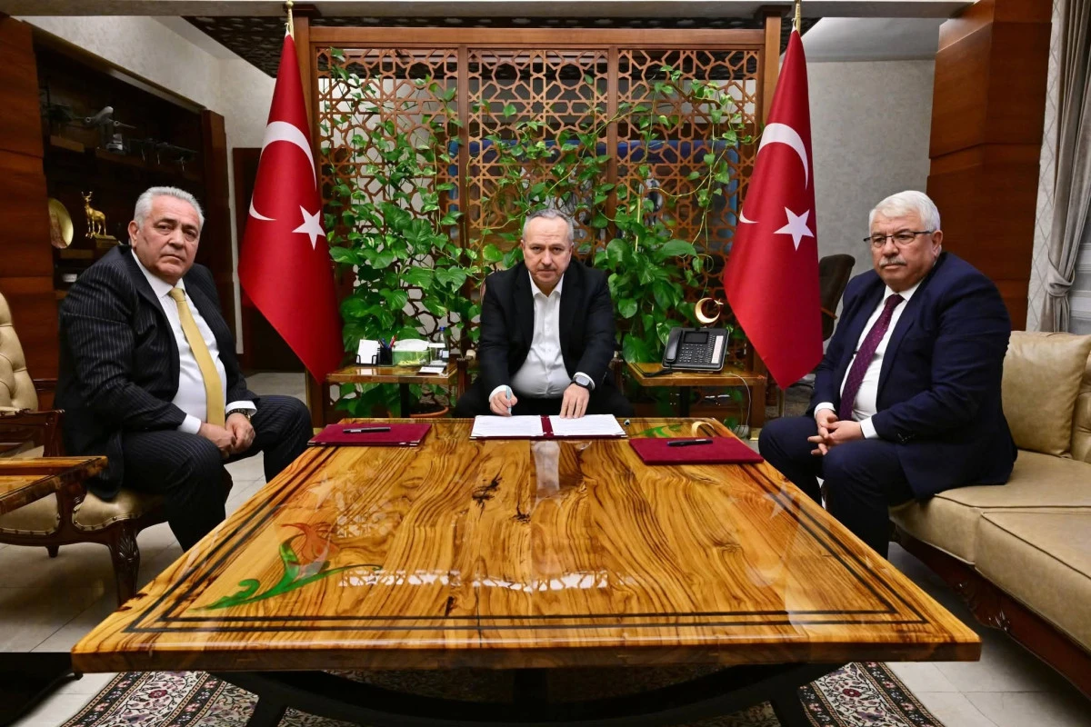 G&ouml;reme&rsquo;de Eğitime Dev Yatırım: Okul ve Spor Kompleksi İ&ccedil;in İmzalar Atıldı