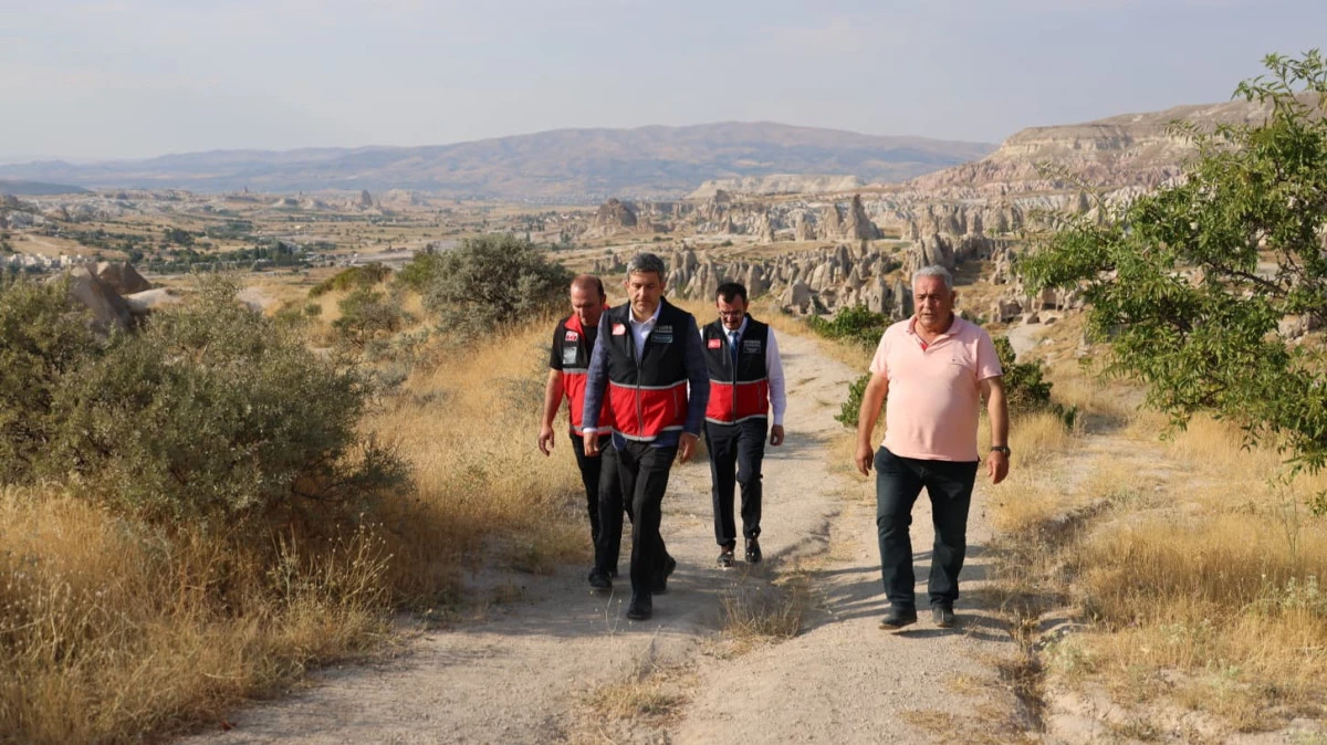 Kapadokya Alan Başkanı Aslanbay ve Başkan Eren, G&ouml;reme'de Sahada