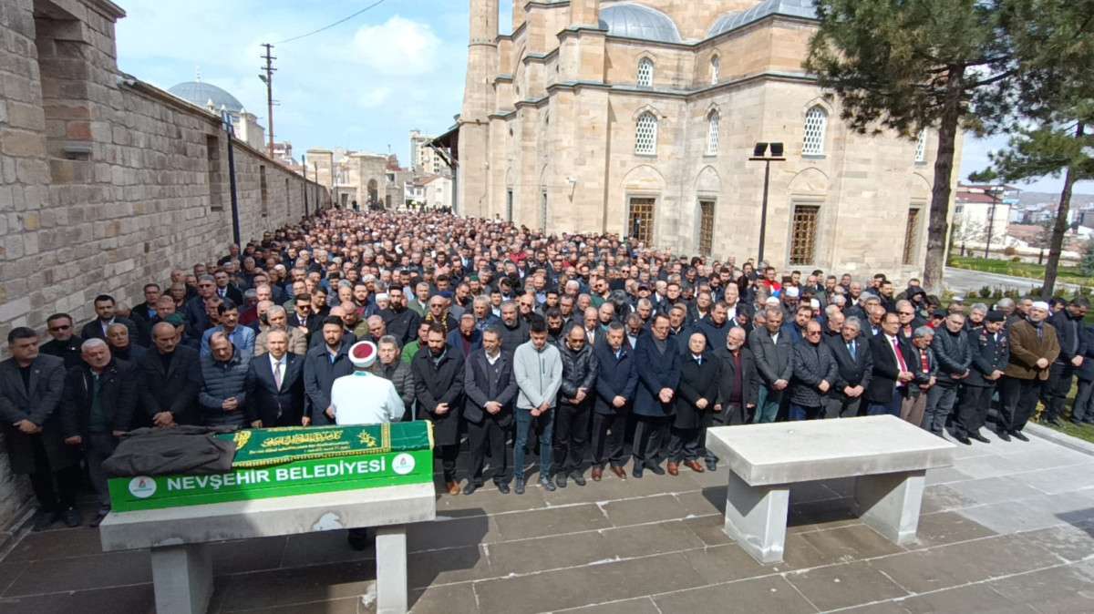 Necmi Cantekin son yolculuğuna uğurlandı