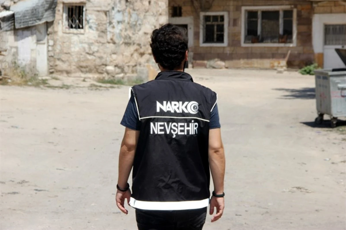 Nevşehir Narkotik'ten Bir Haftada 5 Ş&uuml;pheli ve 1 Firari Yakalama