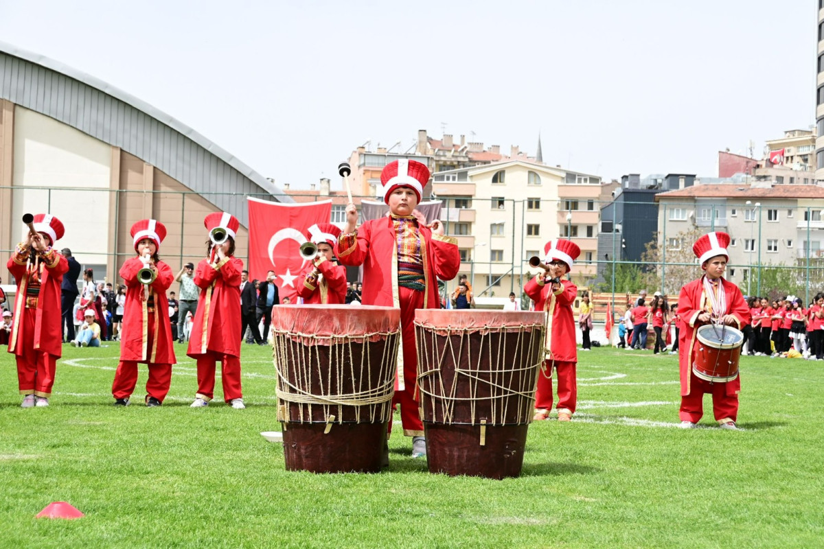 Nevşehir’de 23 Nisan Ulusal Egemenlik ve Çocuk Bayramı coşkuyla kutlandı