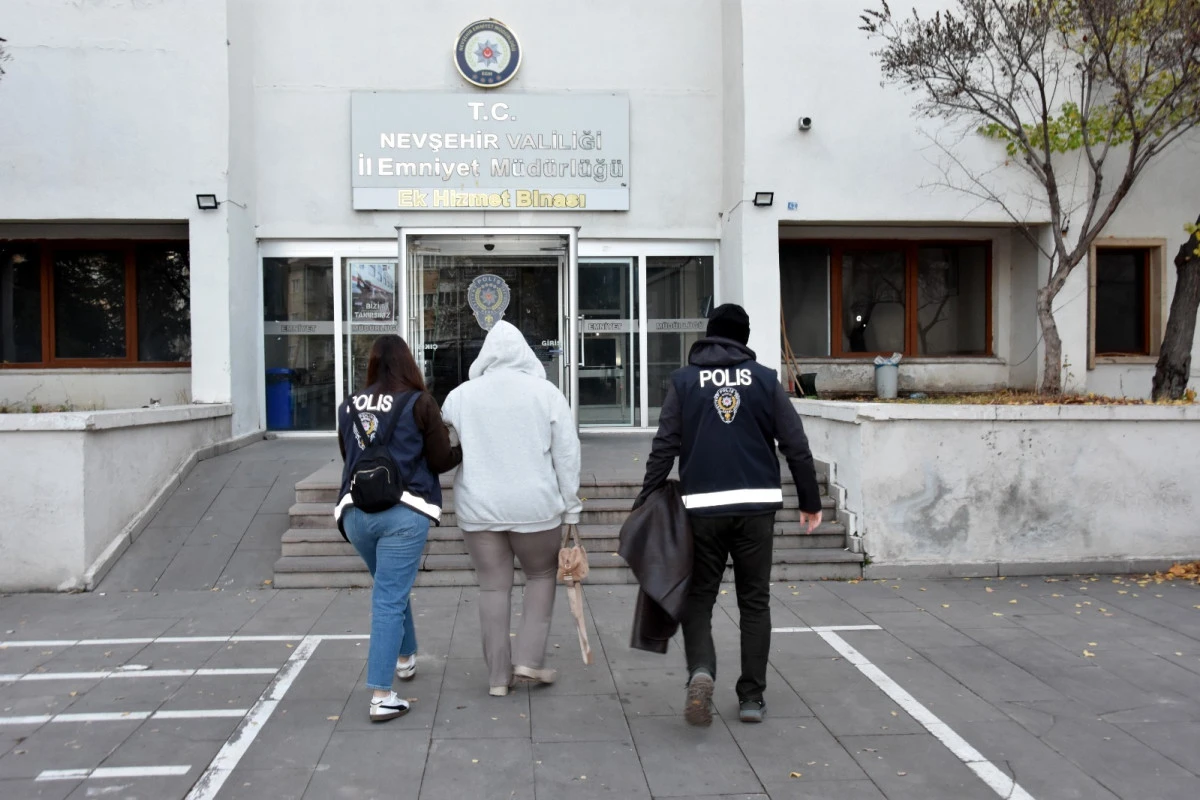 Nevşehir&rsquo;de Masaj Salonlarına Fuhuş Operasyonu: 5 G&ouml;zaltı