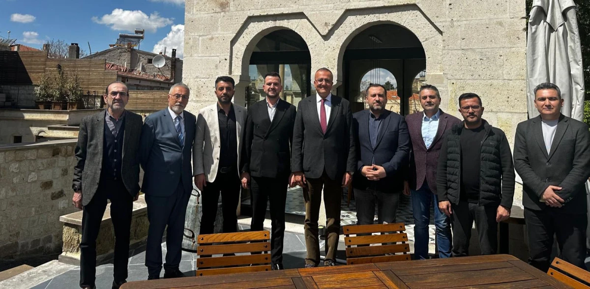 NTSO BAŞKAN ADAYI ERTAŞ, REKT&Ouml;R KARASAR&rsquo;I ZİYARET ETTİ