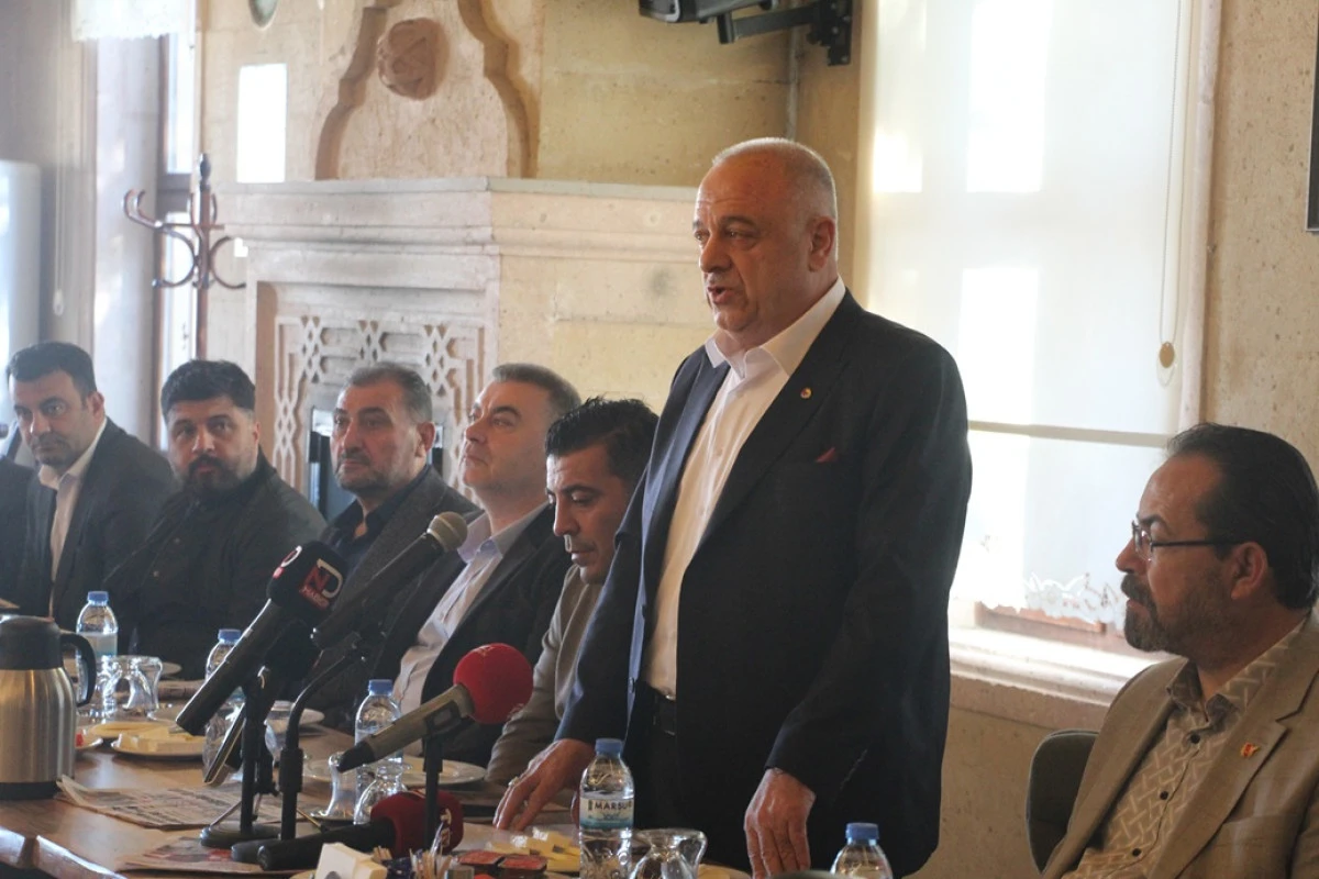 NTSO BAŞKAN ADAYI ÖBEKLİ BASIN MENSUPLARI İLE BİR ARAYAGELDİ