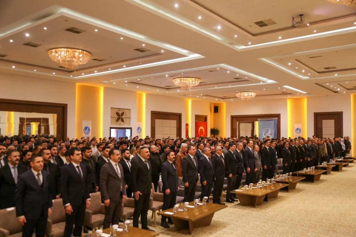 &Uuml;lk&uuml; Ocakları Eğitim ve K&uuml;lt&uuml;r Vakfı Bilgi Yarışması Finali Kırşehir&rsquo;de Yapıldı