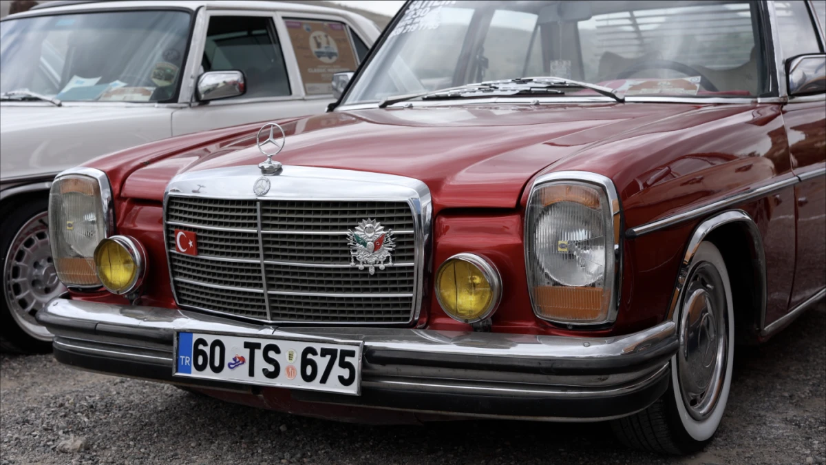 Ürgüp’te Klasik Mercedes Rüzgarı Esti