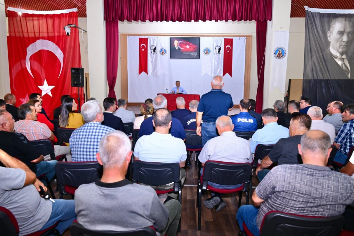 Vali K&ouml;k, Avanoslu Muhtarların Talep ve &Ouml;nerilerini Dinledi